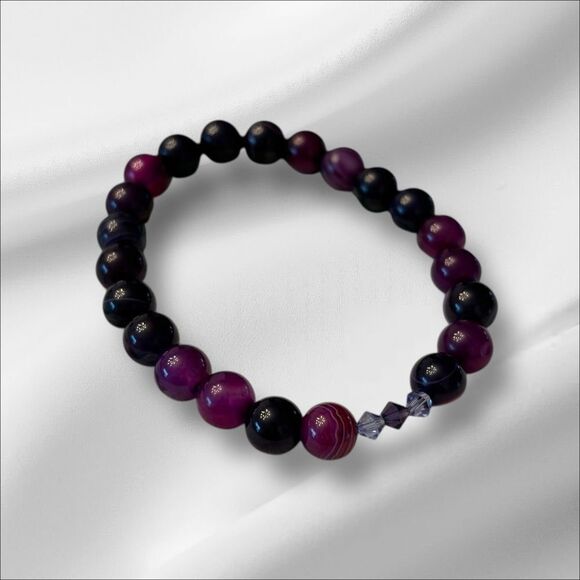 Elegant Purple banded agate Beaded Bracelet Swarovski crystals 7” average wrist - Picture 3 of 5
